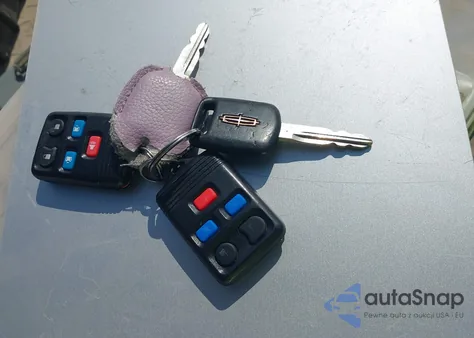 2008 Lincoln Navigator z USA, uszkodzony, nr VIN 5LMFU28508LJ12665